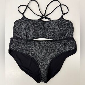 Athleta Bathing Suit Black & White